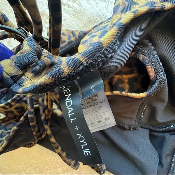 Kendall + Kylie Leopard Swimsuit - Picture 7 of 14